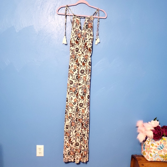 American Eagle Floral Boho Sleeveless Maxi Dress - Picture 2 of 8